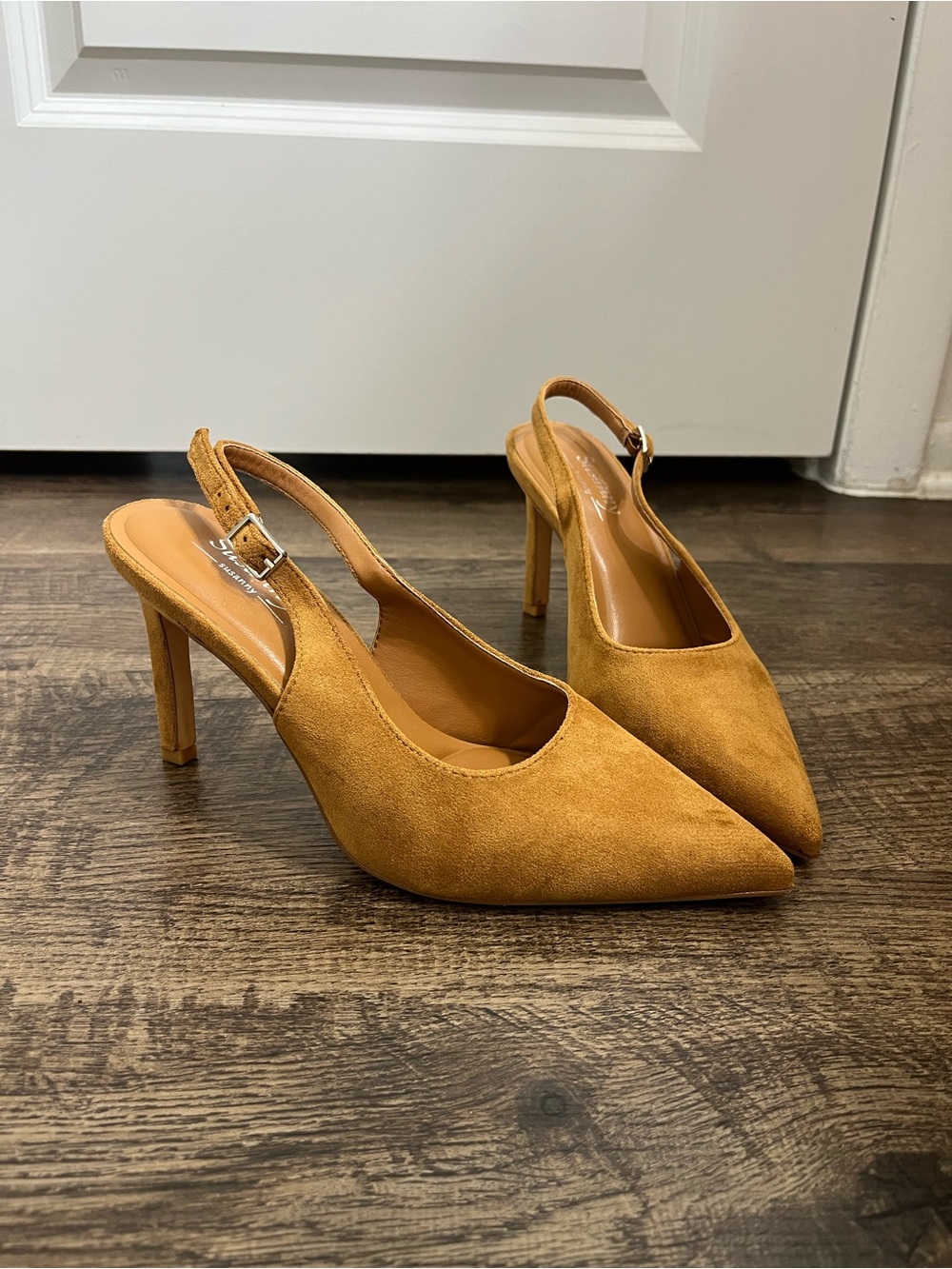 Women's Suede Slingback Pumps in Tan